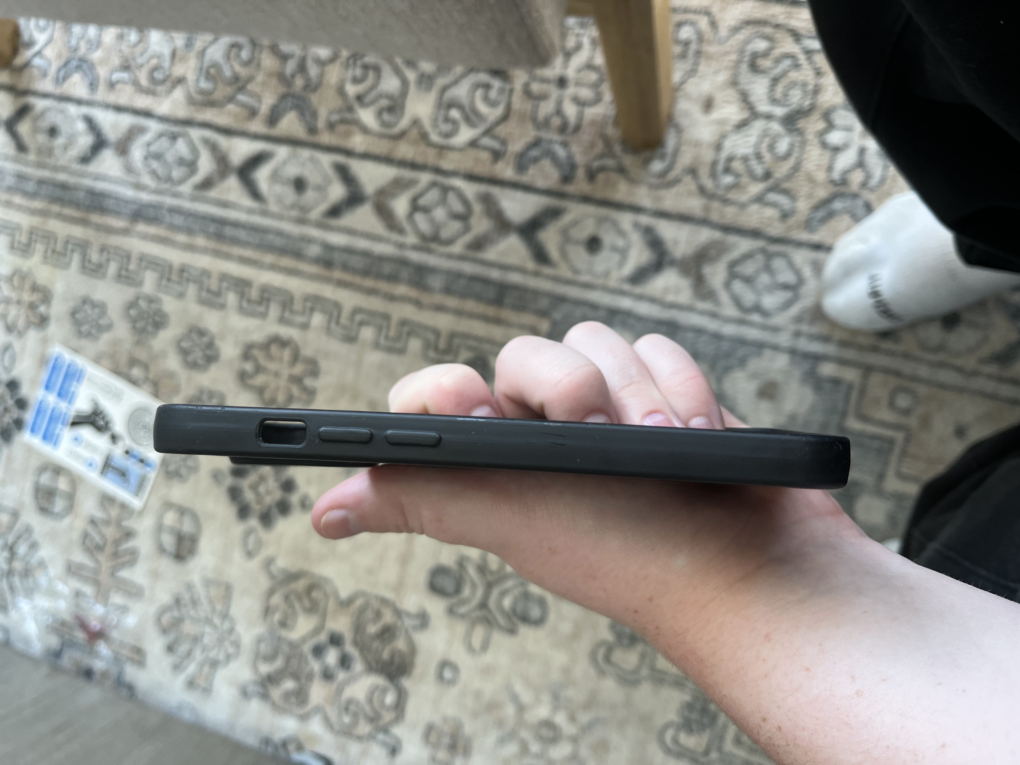 Case 1 volume buttons side